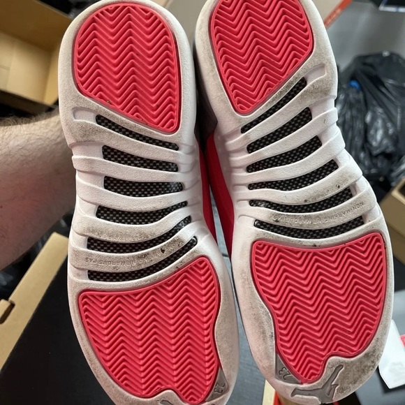 Jordan 12 grey wolf hyper pink - Picture 6 of 8